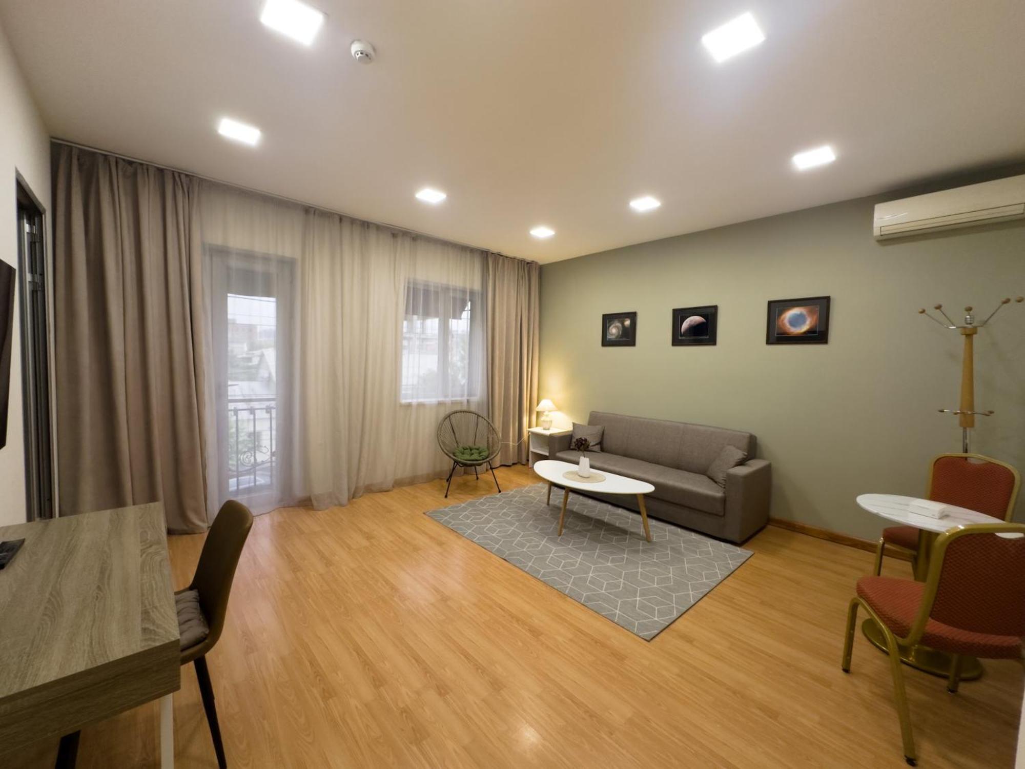 Rest Apartments By Nava Hotel Єреван Екстер'єр фото